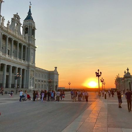 Latina Palace Madrid Dış mekan fotoğraf