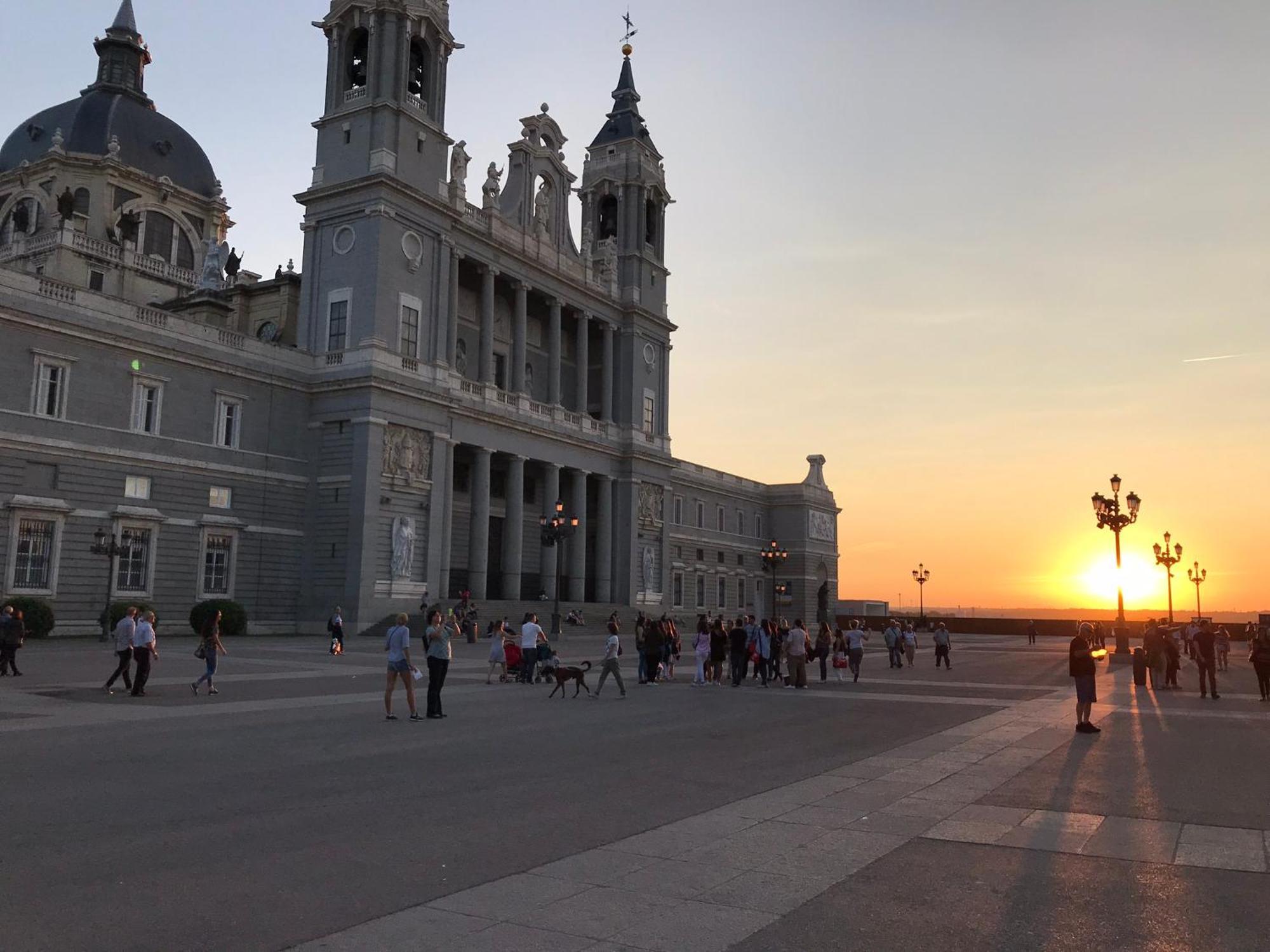 Latina Palace Madrid Dış mekan fotoğraf